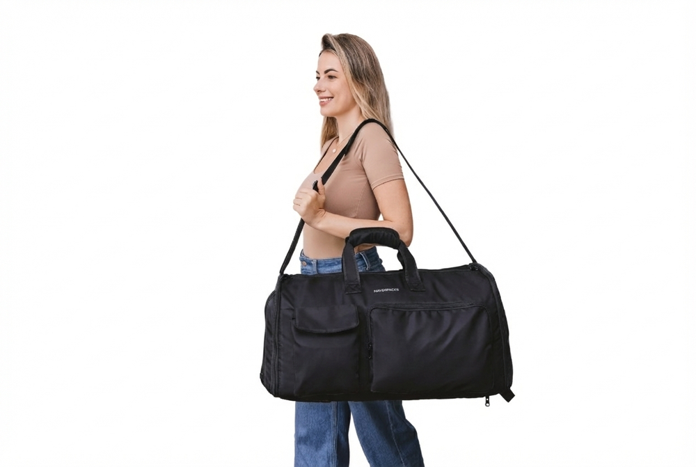 WE BELIEVE THAT
IN A FAST-PACED WORLD,
SIMPLICITY MATTERS.